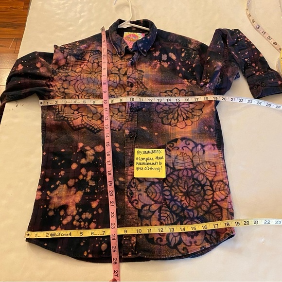 Handmade Flannel Shirt Womens Small Boho Stencil Bleached Upcycled Floral Plaid - Picture 6 of 7